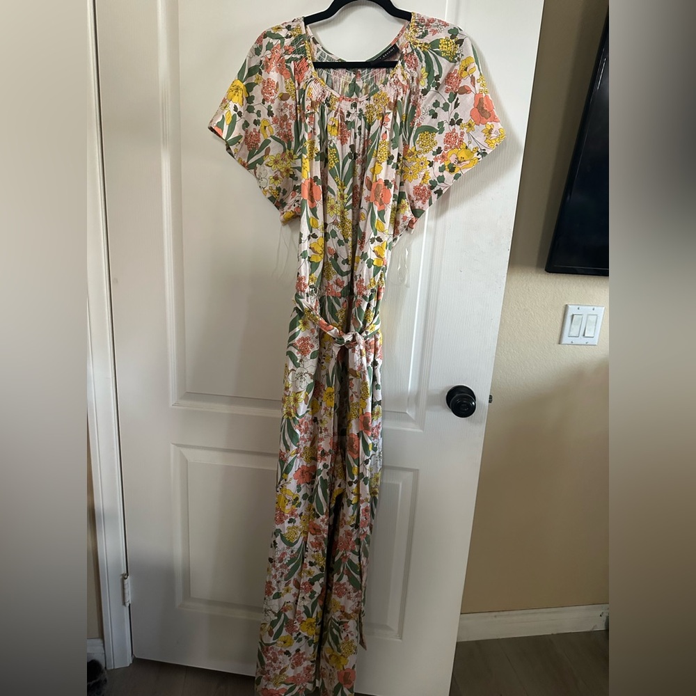 Lane Bryant Floral Print Jumpsuit w/Belt/Pockets (could wear off shoulder) Sz 22